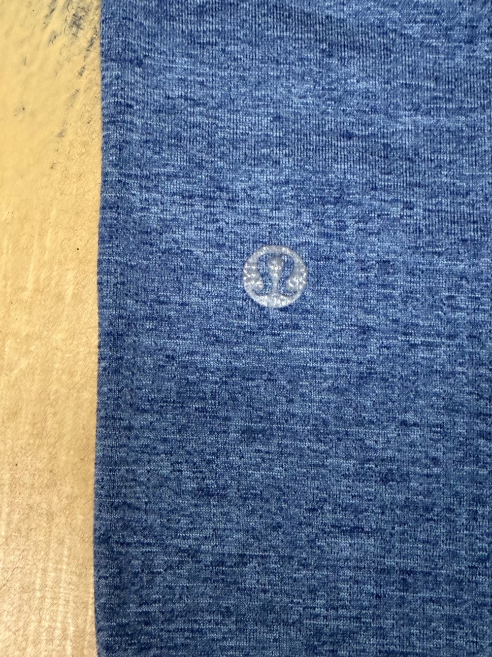 lululemon athletica Men's Heathered Blue Metal Vent Tee - Picture 5 of 7
